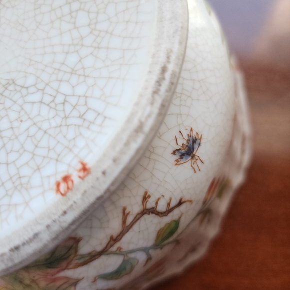 Vintage Hua Ping Tang Zhi Hand Painted Porcelain Bowl Signed and Numbered - Picture 11 of 11